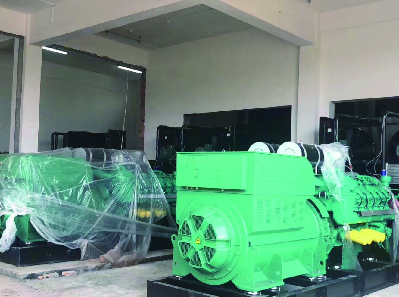 湖南某數(shù)據(jù)云項(xiàng)目（3臺(tái)1800KW10.5KV高壓發(fā)電機(jī)）